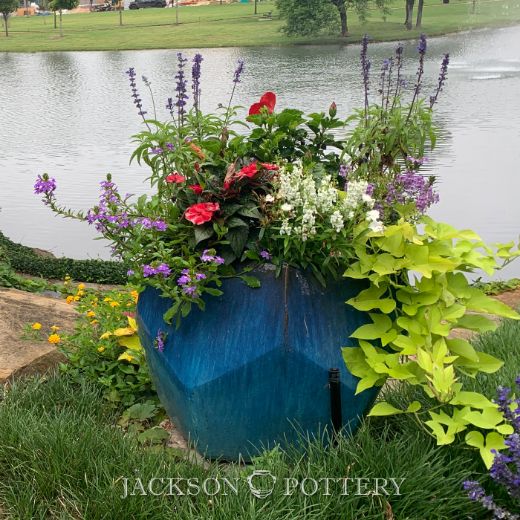 Picture of Geometric Planter Set of 2 A,B - Azul